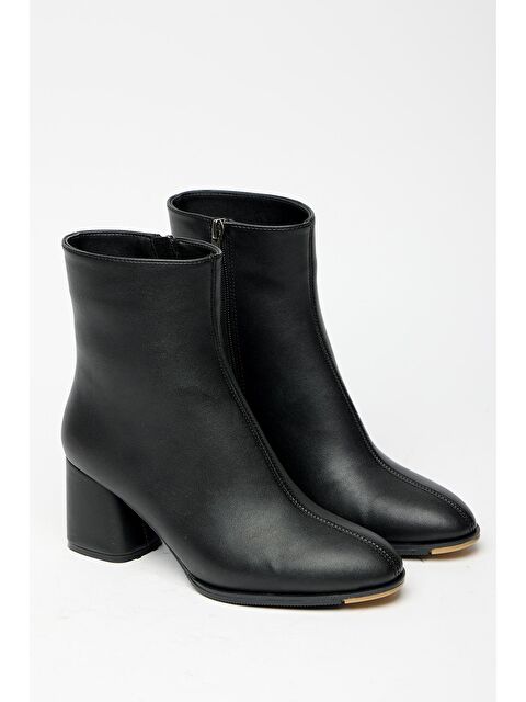 MADAMRA Kadın Siyah Topuklu Bot & Bootie – Fermuarlı Günlük Sezon Modeli - S000451601-19351