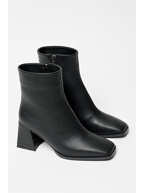 MADAMRA Kadın Siyah Bot & Bootie Küt Burun Topuklu Kontrast Pu Deri Fermuarlı - S000451602-19351