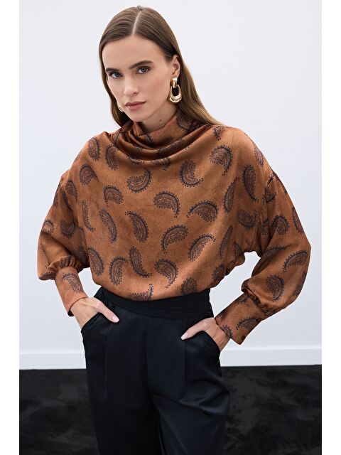 SATEEN Degaje Yaka Desenli Bluz - Kahve - S000488076-19413