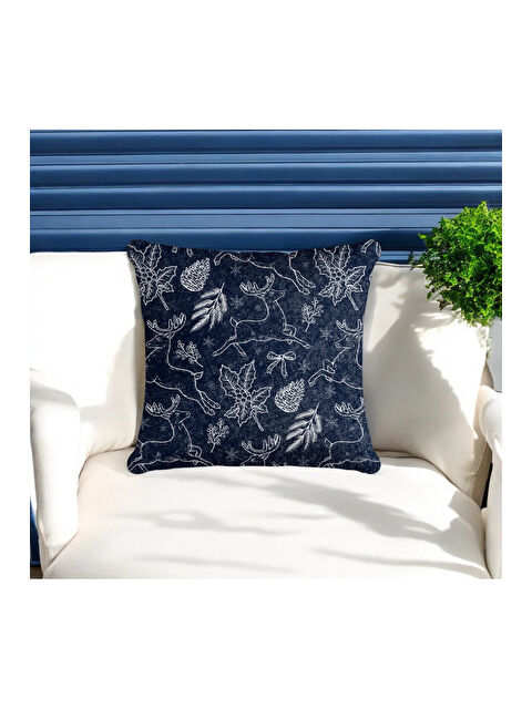 Asdiva Yılbaşı Temalı Ren Geyiği Çam Yaprağı Koza Desenli Dekoratif Kırlent Kılıfı - Lacivert 43x43 - S000465344-37651