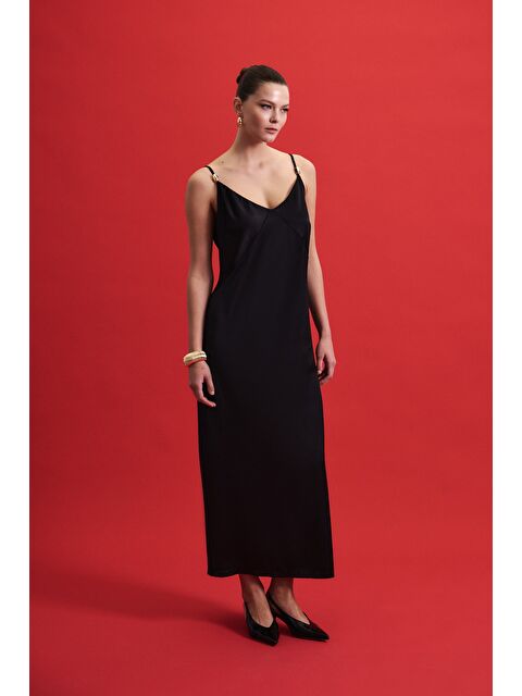 SATEEN Aksesuar Detaylı Askılı Saten Elbise - Siyah - S000505856-19351