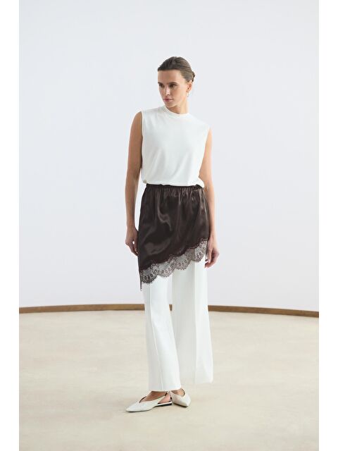 Kadriye Baştürk Dantel Şeritli Etek İçlik Kahverengi - S000510834-19413