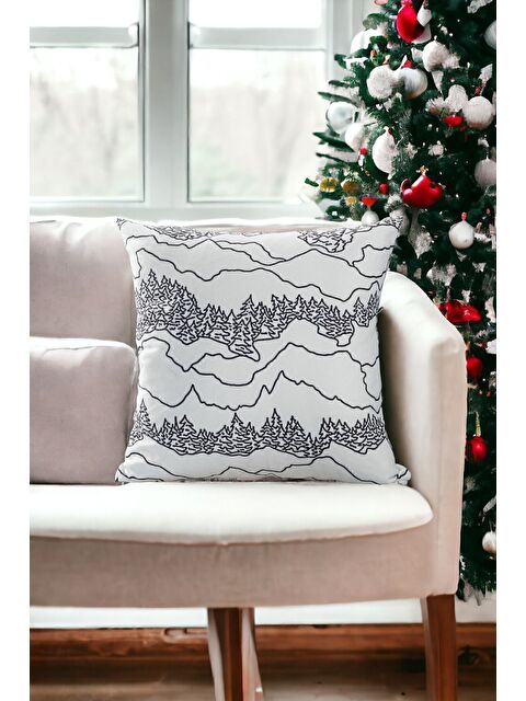 Asdiva Yılbaşı Temalı Çam Ağacı Manzara Çizim Baskılı Kırlent Kılıfı - Beyaz 43x43 - S000465344-1720
