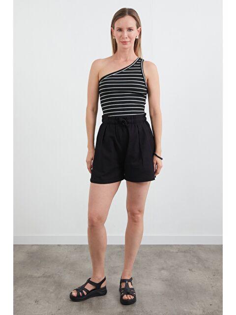 Fullamoda Beli Bağlamalı Pileli Keten Görünümlü Şort - S000407440-19351