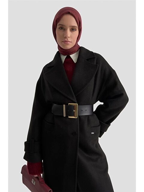 ARMİNE Yanları Yırtmaçlı Kaban 25K7024 Siyah - S000490780-19351