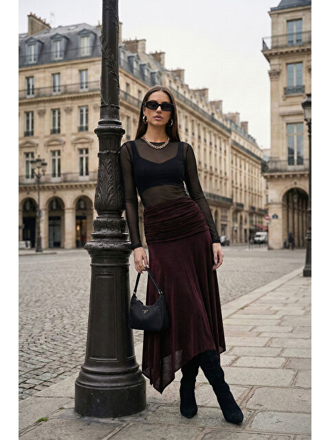 Lela Asimetrik Kesim Drape Detaylı Yırtmaçlı Midi Boy Etek 6833366 - S000500874-20036