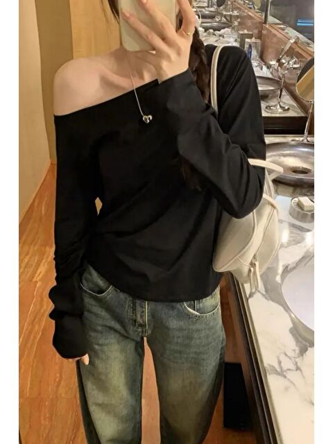 Tarz Cool Siyah Kadın Düşük Omuz Kayık Yaka Oversize Uzun Kollu T-Shirt - S000420661-19351