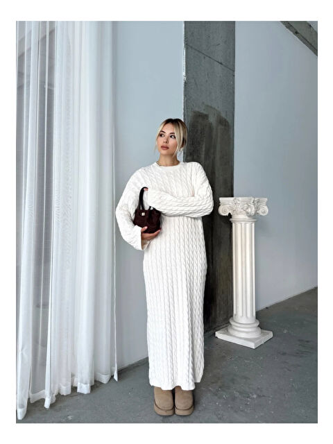 carla10 Kadın Beyaz Bisiklet Yaka Saç Örgülü Kadın Triko Midi Elbise - S000494391-20063
