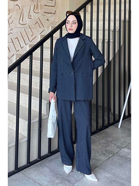 Lamelif Çizgili Ceket Tesettür Takım Lacivert - S000515369-21164