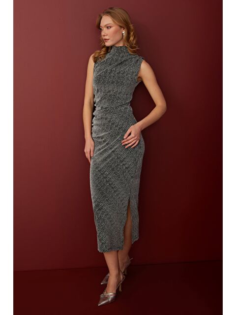 Fullamoda Taşlı Simli Dik Yaka Drapeli Maxi Boy Elbise - S000494394-20600