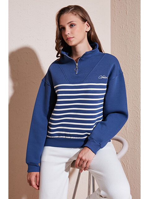 Lela Streç Oversize Fit Yarım Fermuarlı Dik Yaka Kadın Sweat 5865883 - S000260066-23093