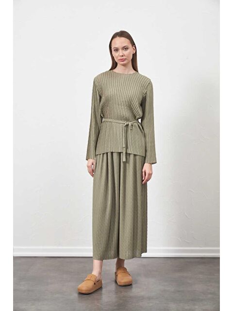 Mevra Pliseli Pantolon Çağla - S000512152-14939