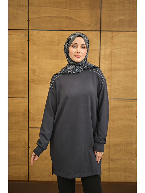 Locco Moda Kadın Bisiklet Yaka Omuz Taş Detay Regular Viskon Tunik Antrasit - S000503133-29666