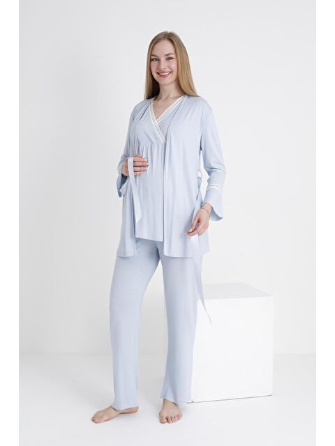 MİSS DÜNYA LİSSA Bebe Mavisi Dantel Şeritli V Yaka Sabahlıklı Hamile ve Lohusa Pijama Takımı - S000380278-3642