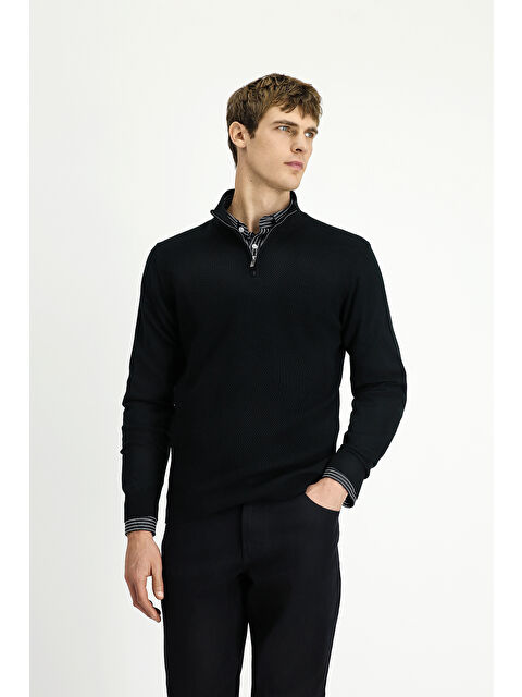 Kiğılı Yarım Balıkçı Yaka Regular Fit Desenli Fermuarlı Yünlü Triko Kazak - S000494109-19351