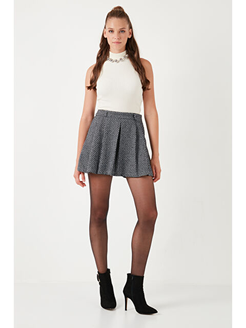 Lela Desenli Pamuklu Kışlık Mini Kadın Şort Etek 611SR0046 - S000260064-19351