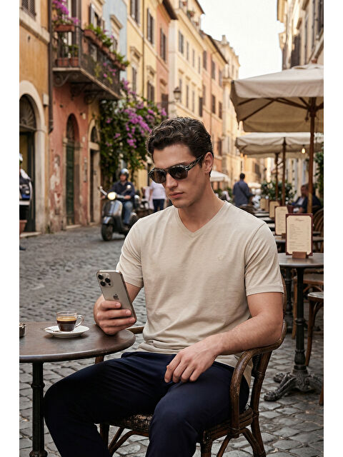 Buratti Pamuklu Slim Fit V Yaka T Shirt 5902719 - S000526571-25636