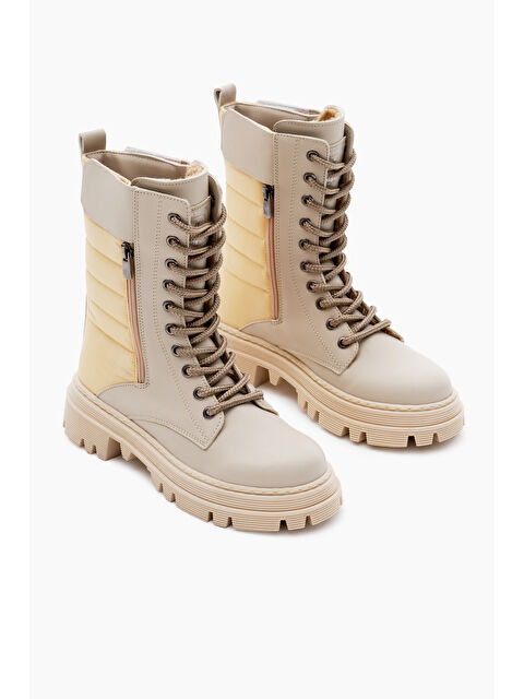 TONNY BLACK Kadın Bej Cilt Termo Taban Nakışlı Dilim Desenli Cırtlı Bağcıklı ve Fermuarlı Bot - S000304131-29737