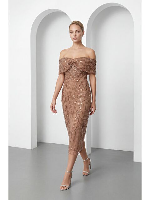 Lafaba Kadın Taba Kayık Yaka Boncuklu Midi Abiye Elbise