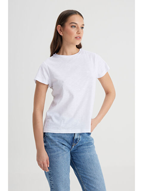 Lee Regular Fit Normal Kesim Bisiklet Yaka Beyaz Tişört - S000470768-20063