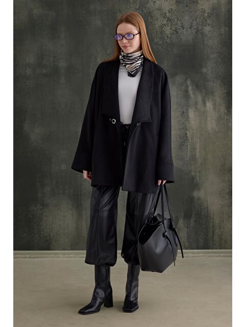 HE-QA Kemer Detaylı Kaban Siyah - S000499905-19351