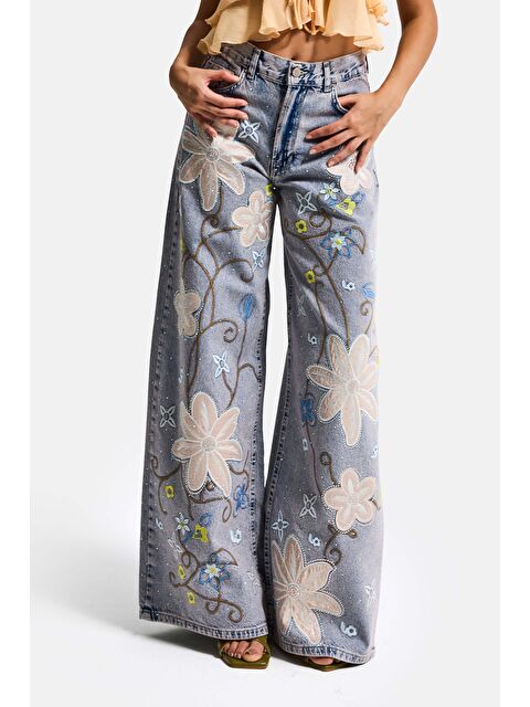 It's Basic Kadın Jean Rengi T-3s6-89 Palazzo Fit Nakış ve Parlak Taşlı Özel Tasarım Denim Jean