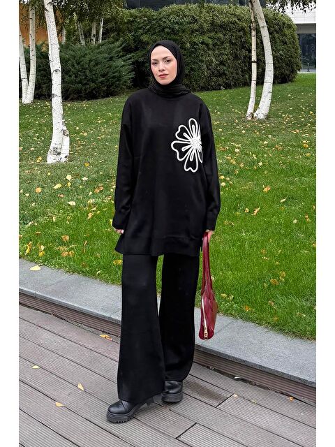Lamelif Çiçek Detaylı Triko Takım Siyah - S000515449-19351