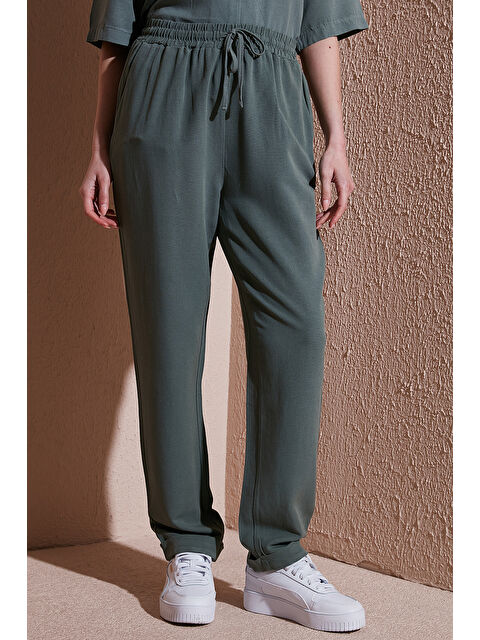 Fashion Friends Relaxed Fit Normal Bel Düz Paça Pantolon 25Y0550K1 - S000375840-18547