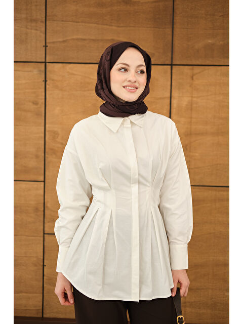 Locco Moda Kadın Beli Pile Detay Gizli Düğmeli Gömlek Beyaz - S000529905-20063