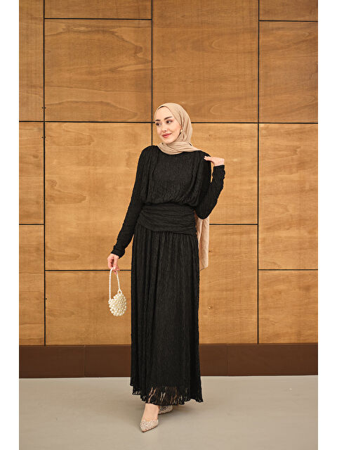 Locco Moda Kadın Tül Kumaş Kendinden Desenli Bel Büzgü Detay Elbise Siyah