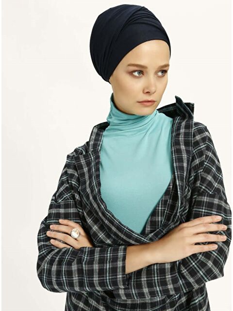 Mayovera Tasarım Mayo Kadın İki Parçalı Lacivert Pötikareli Tunik - S000511182-23173