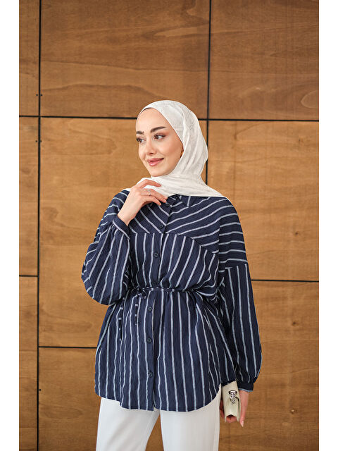 Locco Moda Kadın Çizgi Detaylı Salaş Gömlek Lacivert - S000529908-21164