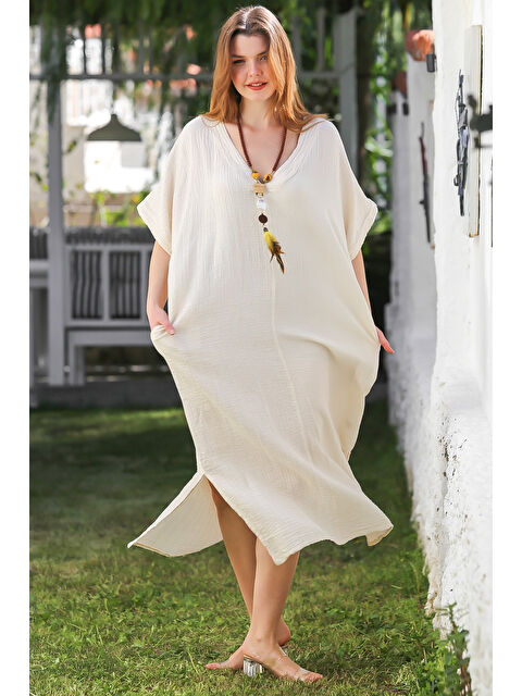 Chiccy Krem V Yaka Kısa Kol Yıkamalı Yırtmaçlı Casual Müslin Oversize Dokuma Elbise 125 76 - S000367626-19966