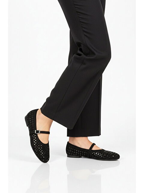 Ayakmod Siyah Taş İşlemeli Hafif Kadın Babet Ayakkabı 335384 Z - S000514942-19351