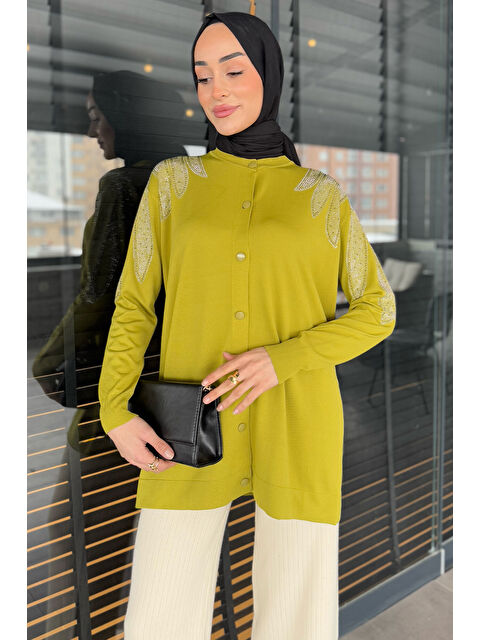 Julude Taş İşlemeli Düğmeli Tesettür Triko Hırka - S000361209-18194
