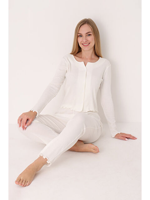 NBB Ekru Önden Düğmeli Pijama Takımı - S000472395-19965