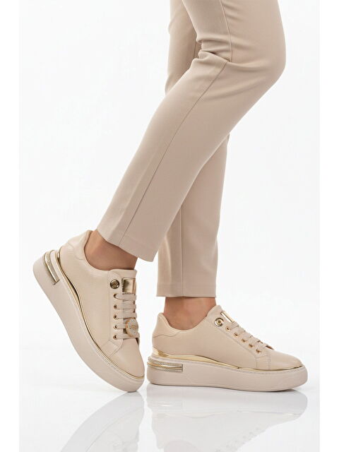 Ayakmod Bej Bağcıklı Taş İşlemeli Hafif Kadın Sneaker 431156 Z - S000514944-19928