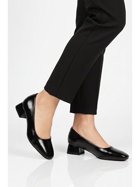 Ayakmod Siyah Geniş Kalıp Kadın Topuklu Abiye Ayakkabı 608421 Z - S000514951-19351