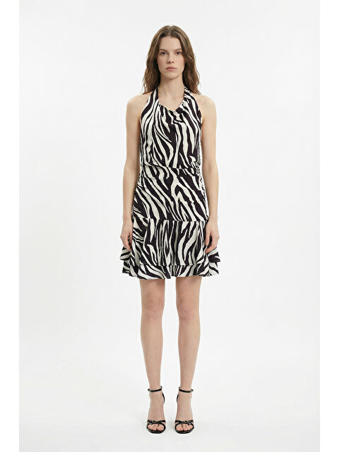 QUZU Zebra Desenli Halter Yaka Mini Elbise Kahverengi - S000498048-19413