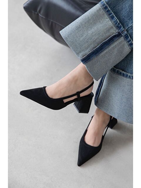 Straswans Karla Kadın Topuklu Süet  Ayakkabı Siyah