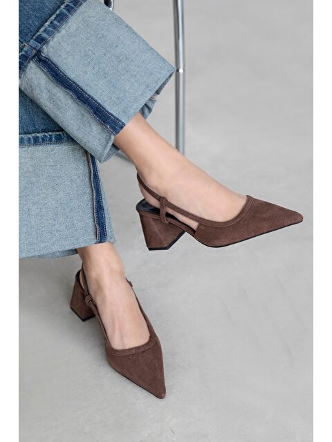 Straswans Karla Kadın Topuklu Süet  Ayakkabı Kahve