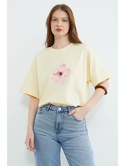 Fullamoda Hibiscus Çiçeği Baskılı Oversize Tişört - S000532043-20072