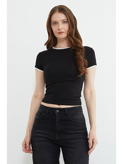 Fullamoda Basic Bisiklet Yaka Biyeli Crop Tişört - S000445019-19351