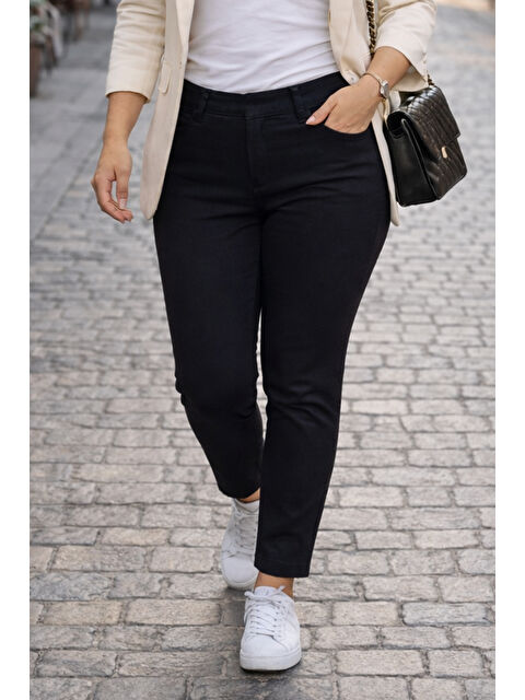 Remsa Büyük Beden Kadın Beli Lastikli Punto Kumaş Battal Pantolon 05 Siyah - S000499965-19351