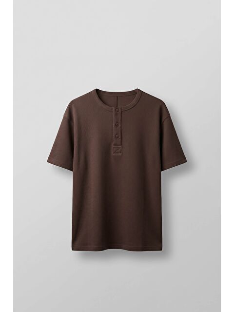 Abluka Online Erkek Relaxed Fit Fitilli Örme Düğmeli Yaka T-Shirt Kahverengi