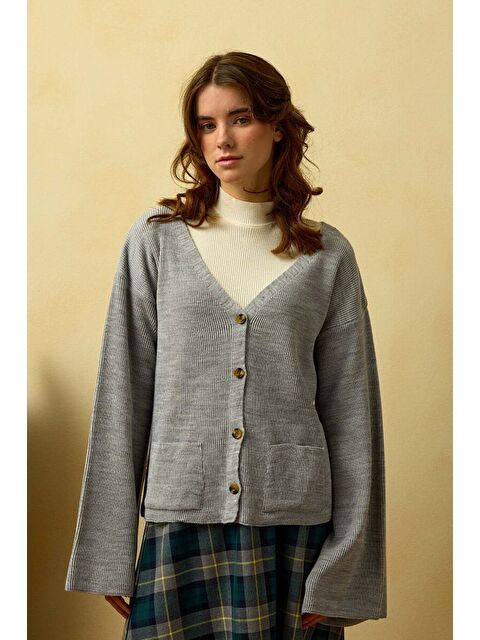 Ceylan Otantik Gri İspanyol Kol Triko Hırka - S000486246-20600