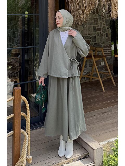 Lamelif Bağlama Detaylı Etekli Takım Haki