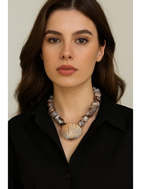 New Obsessions İstridye Uçlu Büyük Boncuklu Kolye - S000394110-19928