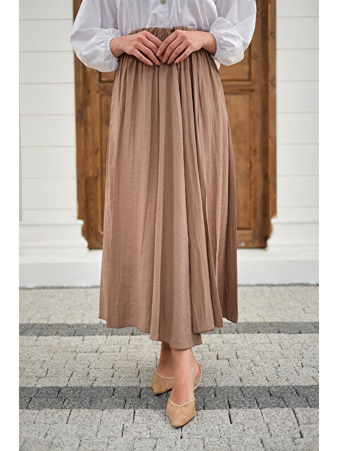 Locco Moda Kadın Beli Lastikli Kırışık Etek Vizon