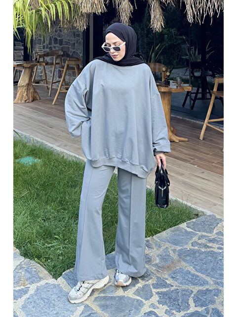 Lamelif Kapüşonlu Pantolonlu İkili Tesettür Takım Gri - S000515294-20600
